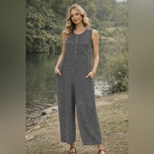 APRÈS Boutique Black & White Striped Sleeveless Jumpsuit Size Medium